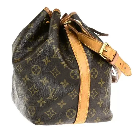 LOUIS VUITTON Petit Noe Drawstring Shoulder Bag Monogram Leather